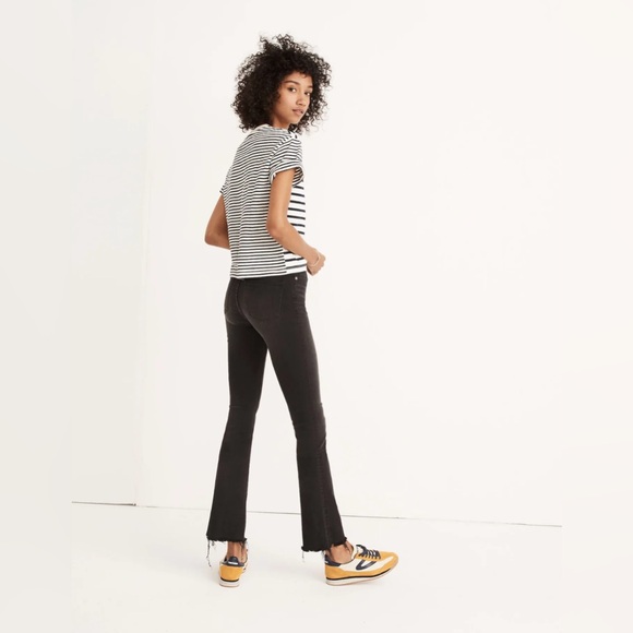 Madewell Cali Demi-Boot Jeans in Berkeley Black: Chewed-Hem Edition - Picture 3 of 10